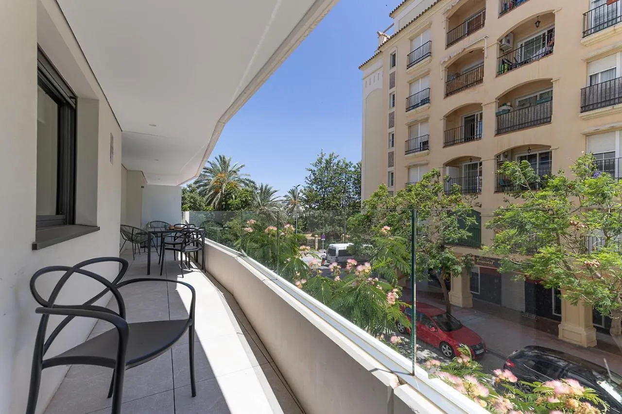 Stylish 2 Bedroom Apartment In Estepona Old Town 스페인