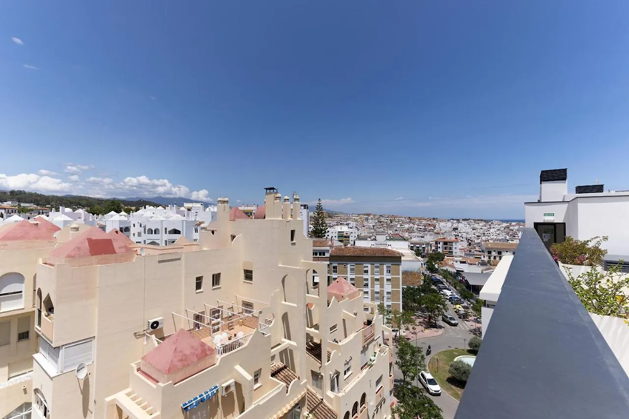 Stylish 2 Bedroom Apartment In Estepona Old Town 0*,