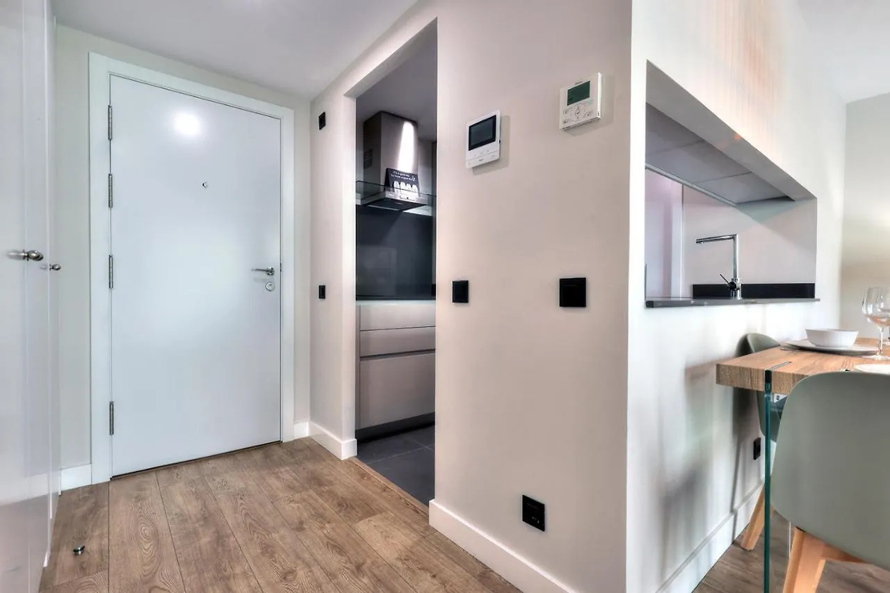 Stylish 2 Bedroom Apartment In Estepona Old Town