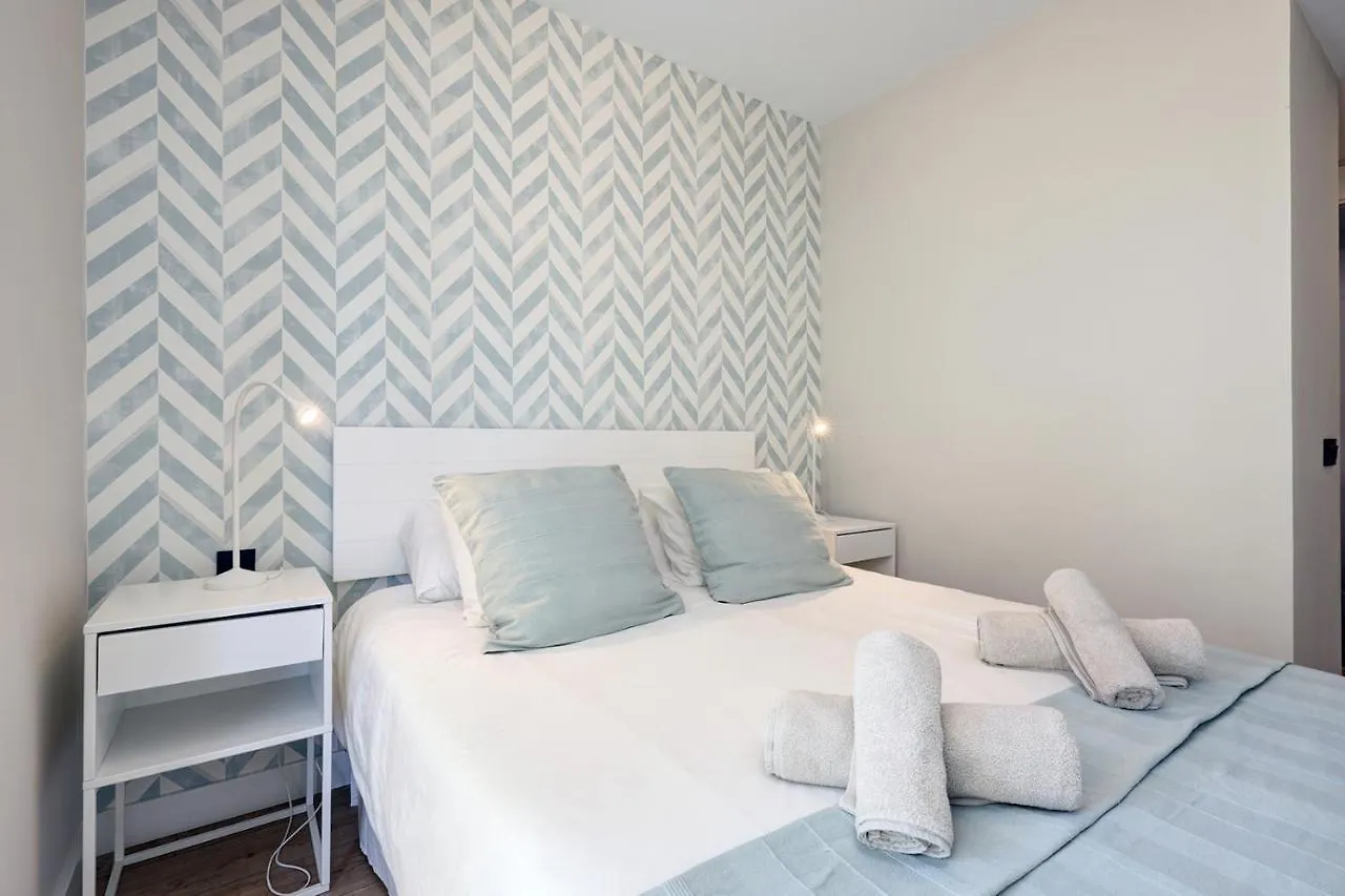 Stylish 2 Bedroom Apartment In Estepona Old Town
