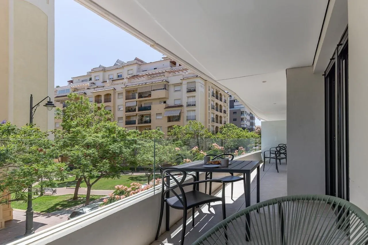 Stylish 2 Bedroom Apartment In Estepona Old Town